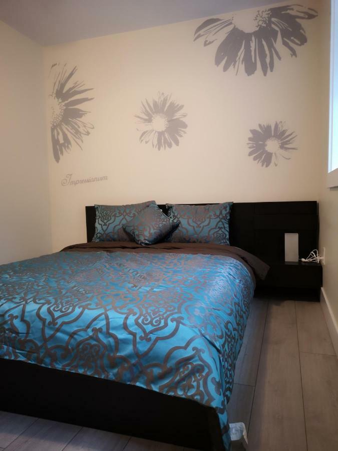 Metropolis Metrotown Area Lovely Place 2 Or 1 Bedrooms Suite New Westminster Exterior foto